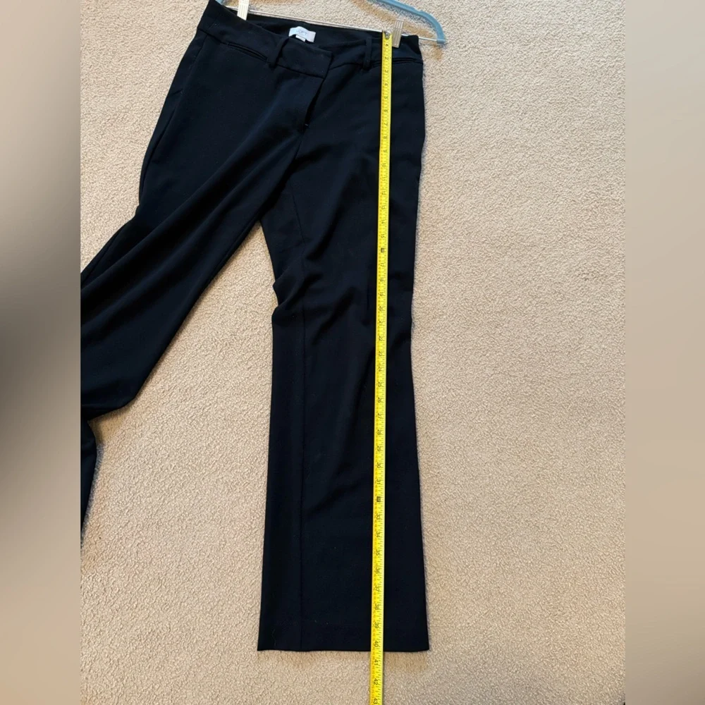 Loft Outlet | Black Curvy Dress Trouser Pants | Size 6 - Picture 5 of 8